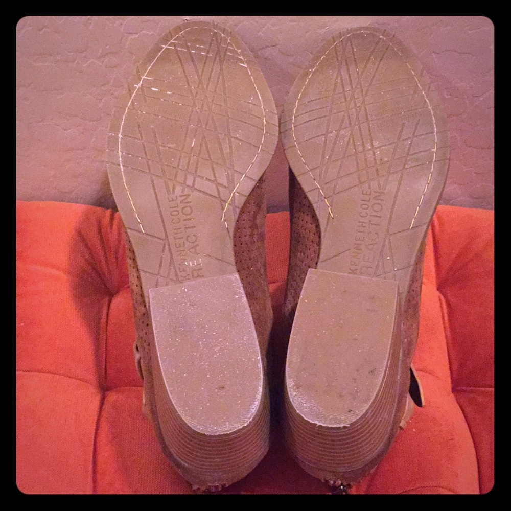 Kenneth Cole Reaction Suede Ankle Booties - Picture 8 of 8